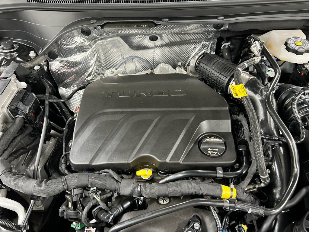 Used 2025 Buick Envista Sport Touring w/ Convenience I Package FWD image 24