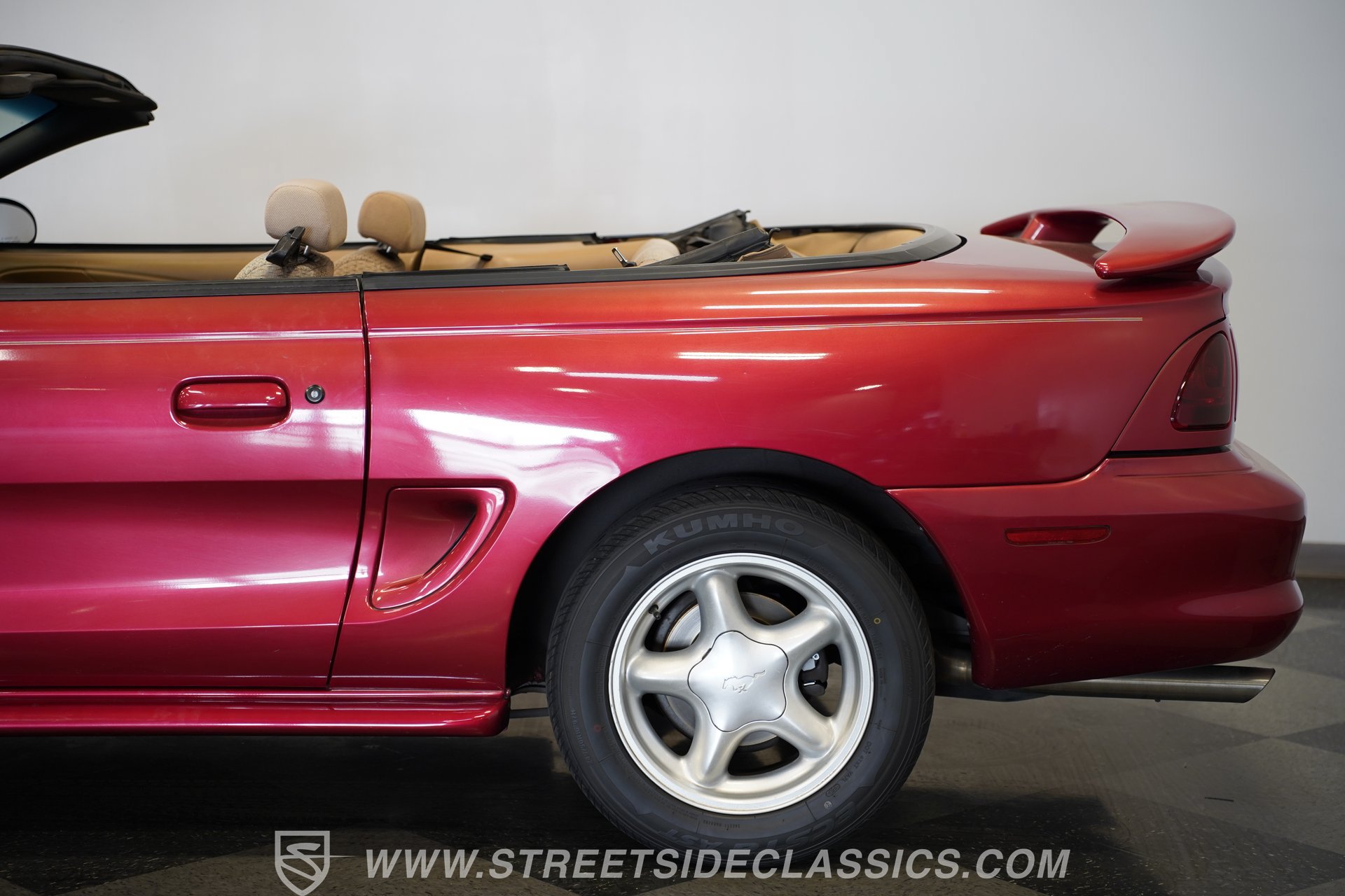 Used 1998 Ford Mustang GT RWD image 26