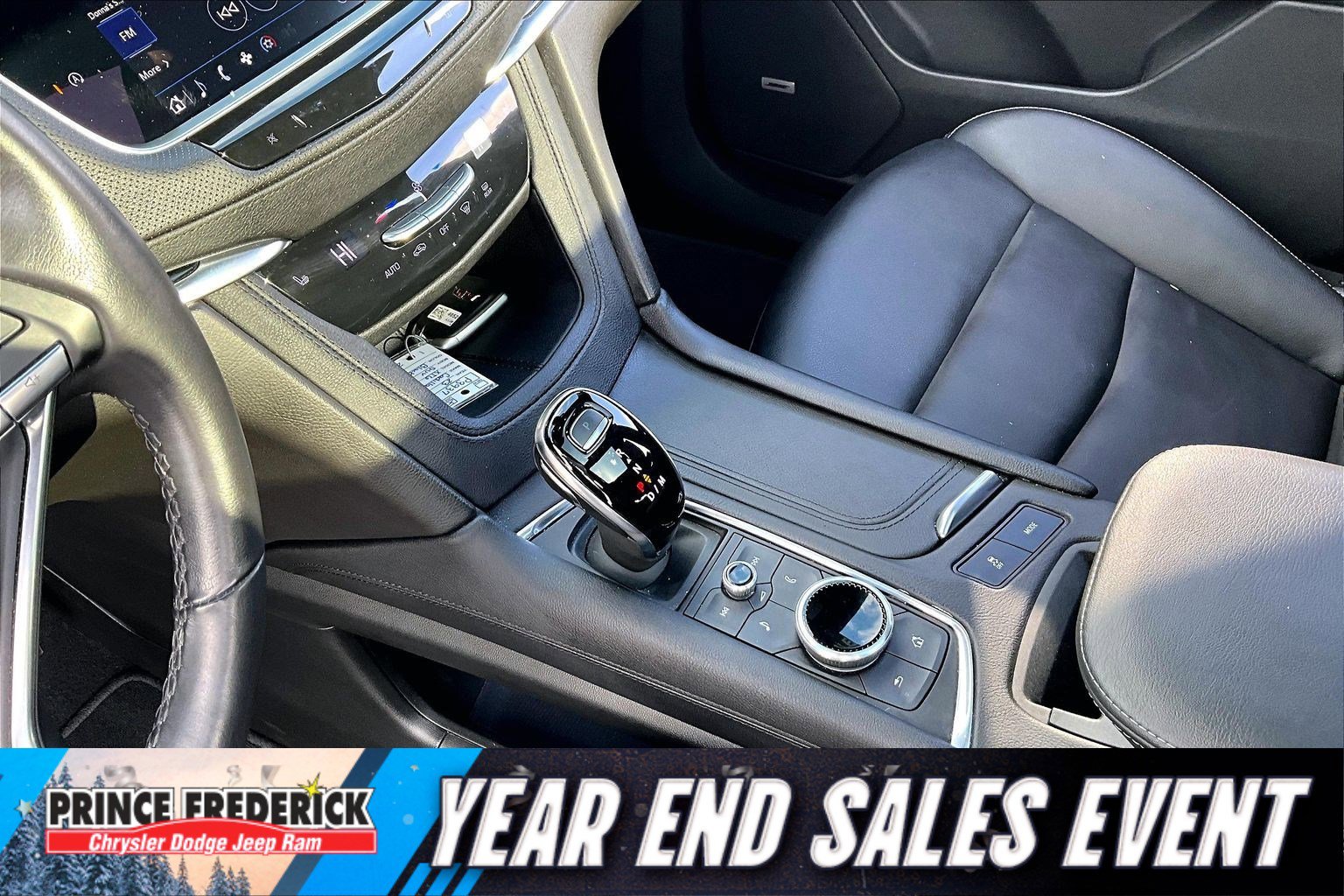 Used 2023 Cadillac XT6 Luxury image 16