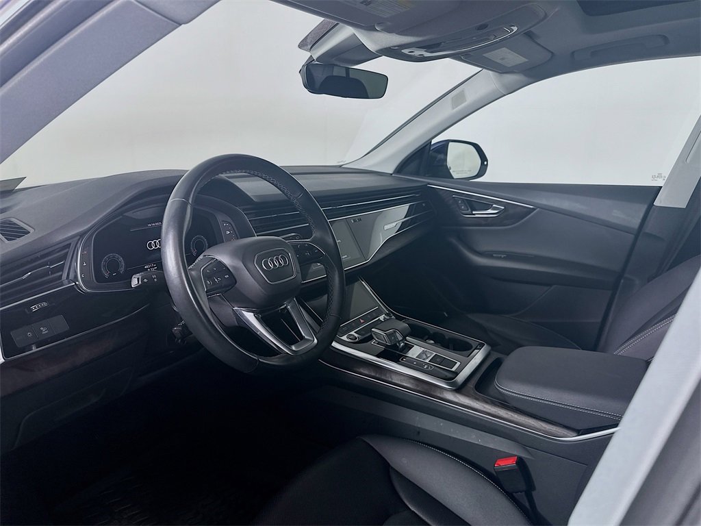 Used 2021 Audi Q8 Premium Plus w/ Premium Plus Package image 29