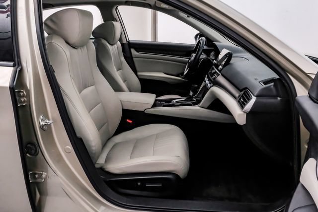 Used 2018 Honda Accord Touring image 46
