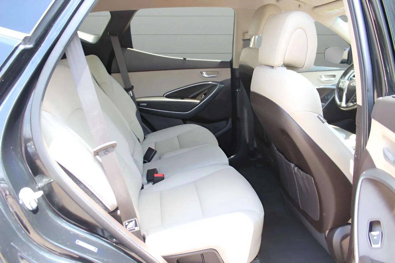 Used 2017 Hyundai Santa Fe Sport 2.0T AWD/4WD image 22