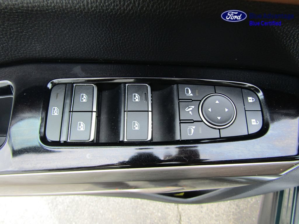 Used 2025 Nissan Pathfinder Platinum w/ Cargo Package AWD/4WD image 27