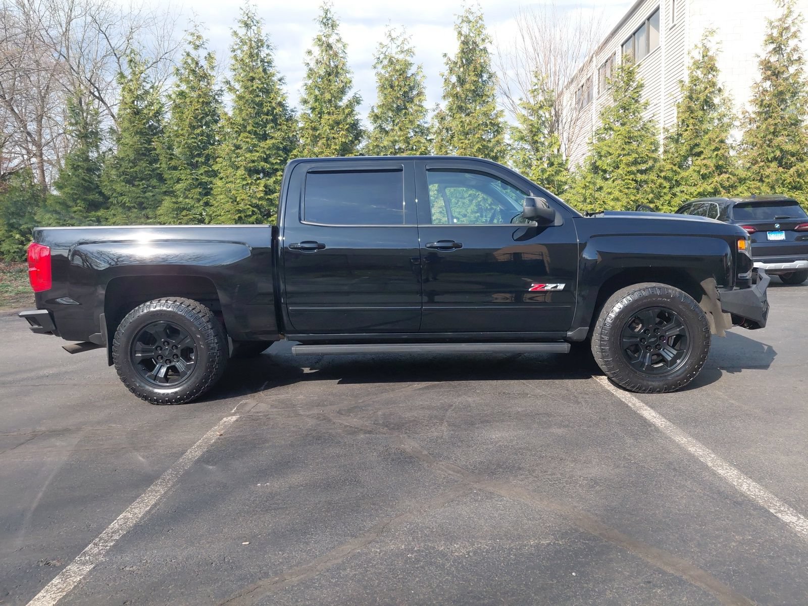 Used 2017 Chevrolet Silverado 1500 LTZ Z71 w/ LTZ Plus Package AWD/4WD image 33