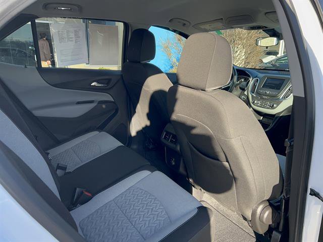 Used 2024 Chevrolet Equinox LT image 18