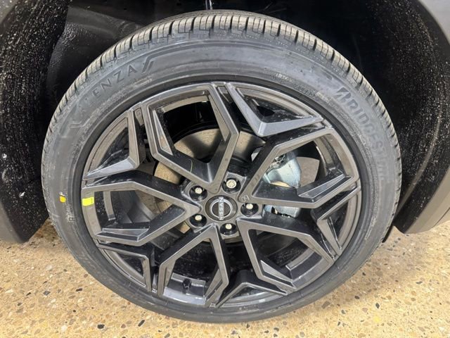 New 2026 Nissan Kicks SR w/ SR Premium Package image 32