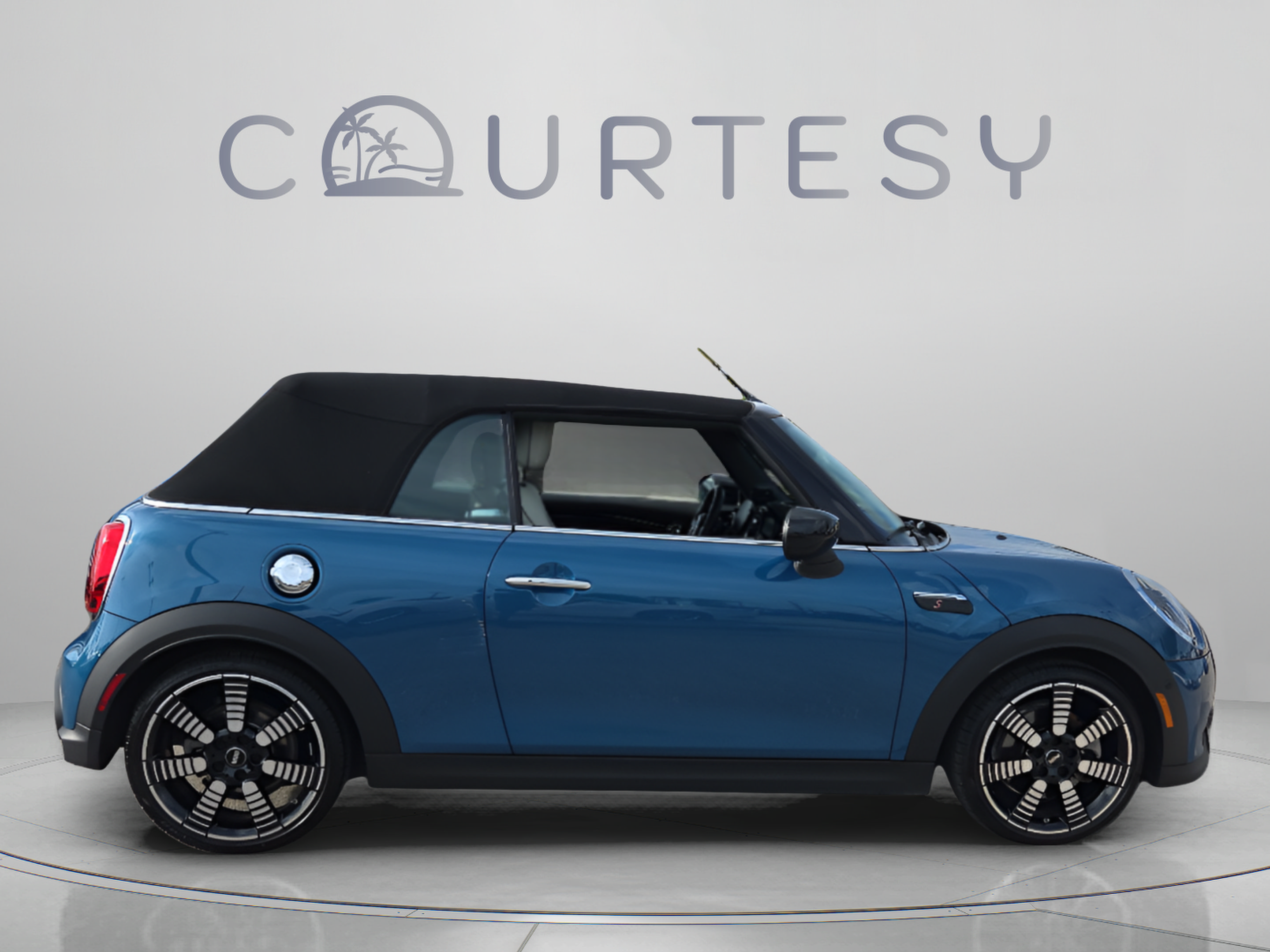Used 2023 MINI Cooper S FWD image 7