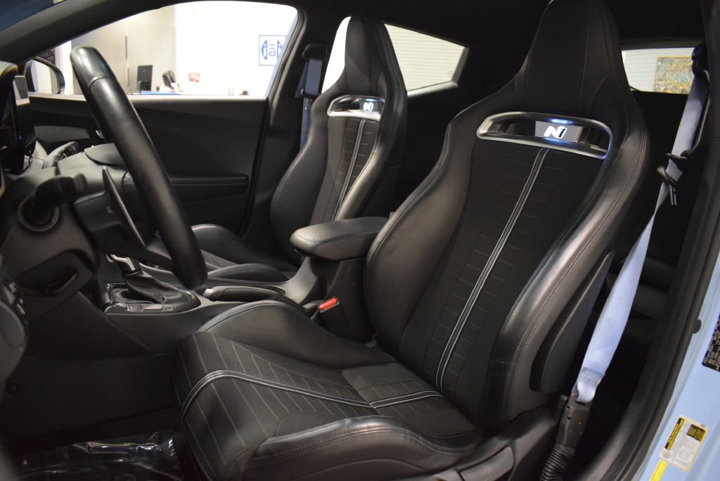 Used 2021 Hyundai Veloster N image 12