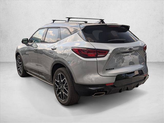 New 2025 Chevrolet Blazer RS w/ LPO, 'HIT The Road' Package FWD image 8