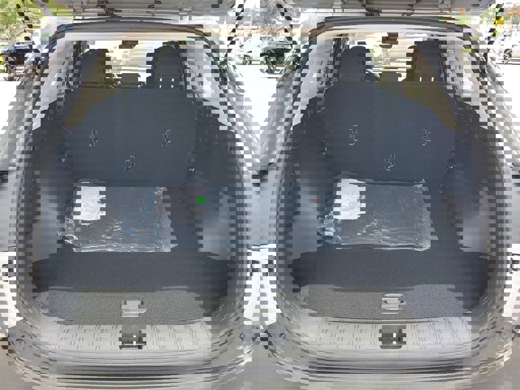 New 2025 Kia Sportage LX image 28