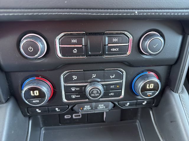 Used 2024 Chevrolet Tahoe LT RWD image 19