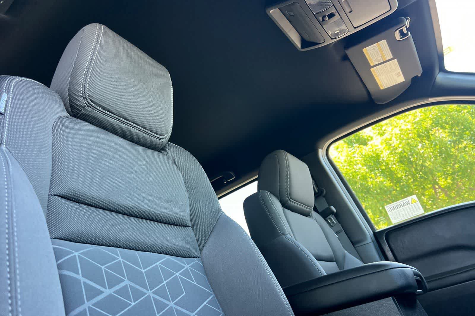 New 2026 Nissan Frontier SV w/ Tow Package RWD image 19