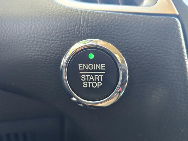 Used 2020 Ford Edge SEL w/ Convenience Package FWD image 16
