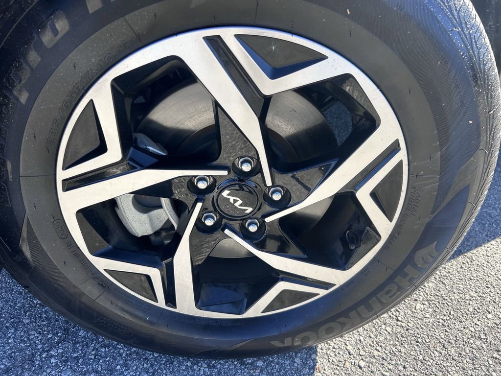 Certified 2023 Kia Sportage LX image 30