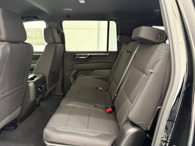 New 2026 Chevrolet Suburban LS w/ Max Trailering Package AWD/4WD image 18
