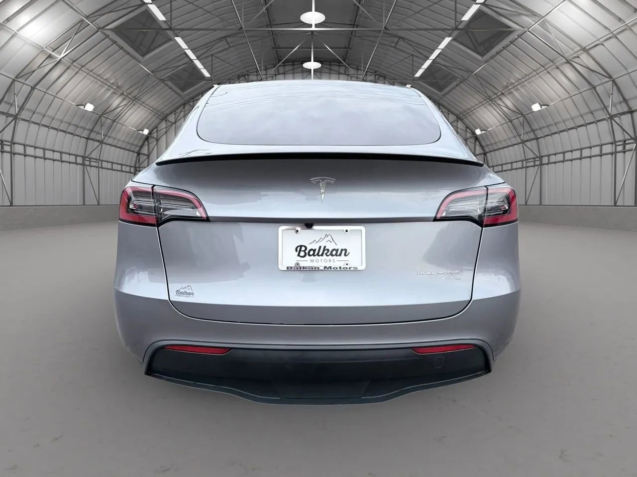 Used 2025 Tesla Model Y Performance image 12