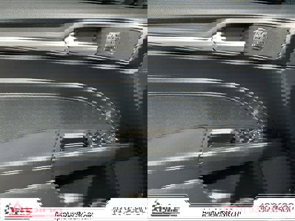 Used 2020 Ford Fusion Titanium image 19