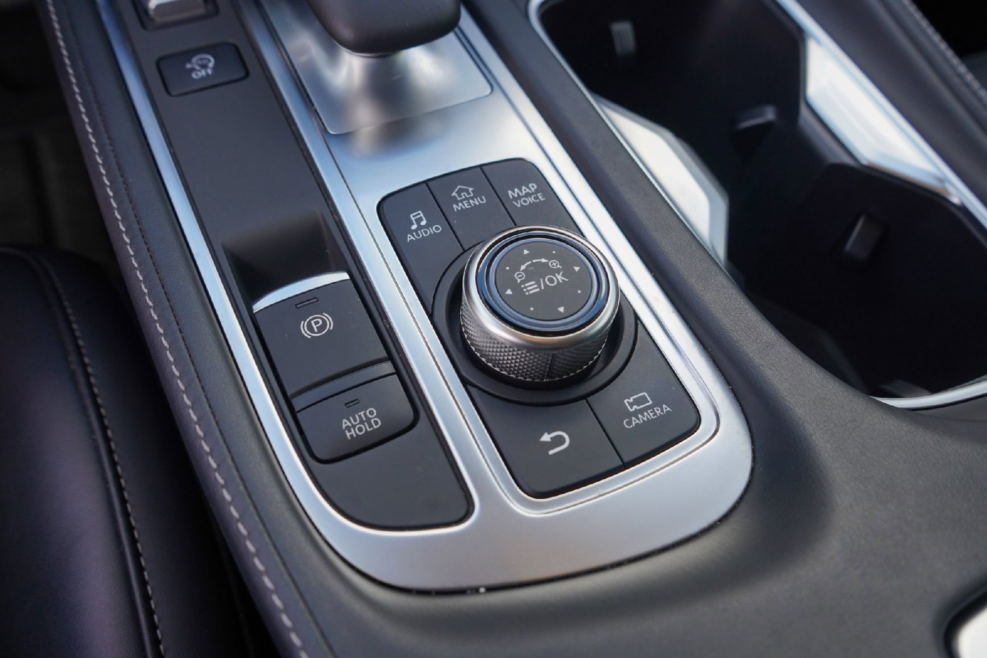 Certified 2023 INFINITI QX60 Luxe w/ Cargo Package image 14