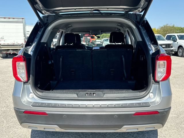 Used 2021 Ford Explorer XLT w/ Equipment Group 202A RWD image 24