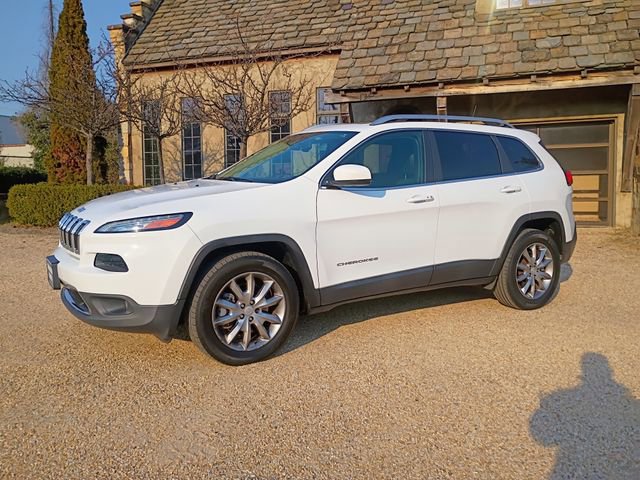 Used 2018 Jeep Cherokee Limited image 6