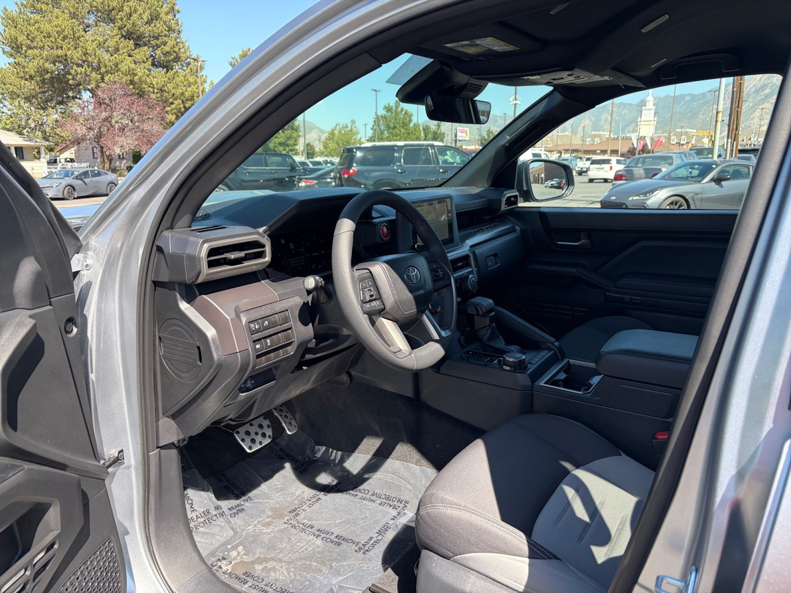 Certified 2025 Toyota Tacoma TRD Sport AWD/4WD image 10