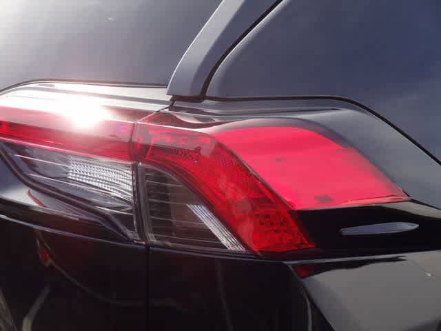 Certified 2025 Toyota RAV4 XLE AWD/4WD image 20