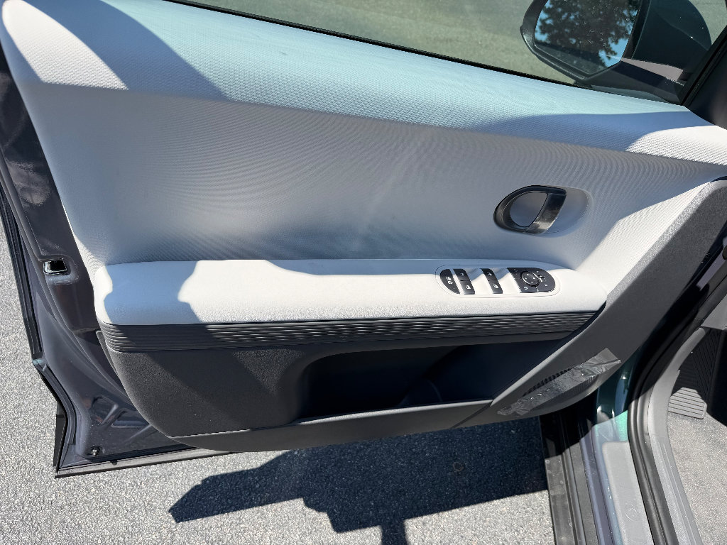New 2027 Hyundai Ioniq 5 SEL RWD image 21