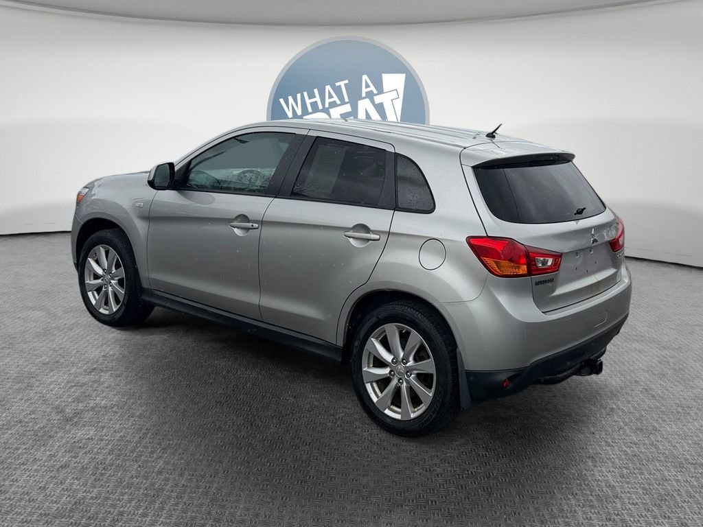 Used 2015 Mitsubishi Outlander Sport ES image 6