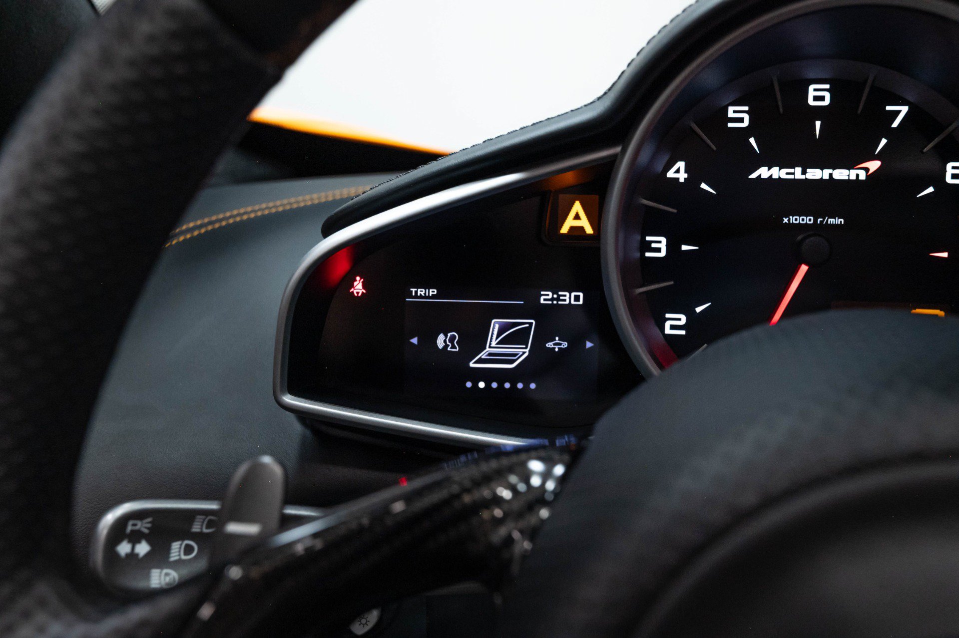 Used 2015 McLaren 650S Spider RWD image 42