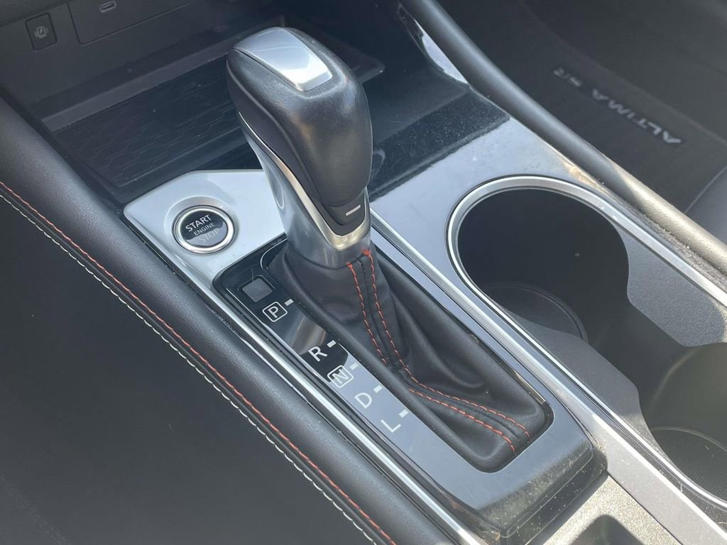 Used 2023 Nissan Altima 2.0 SR image 30