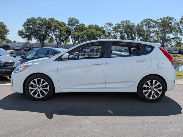 Used 2015 Hyundai Accent Sport image 2