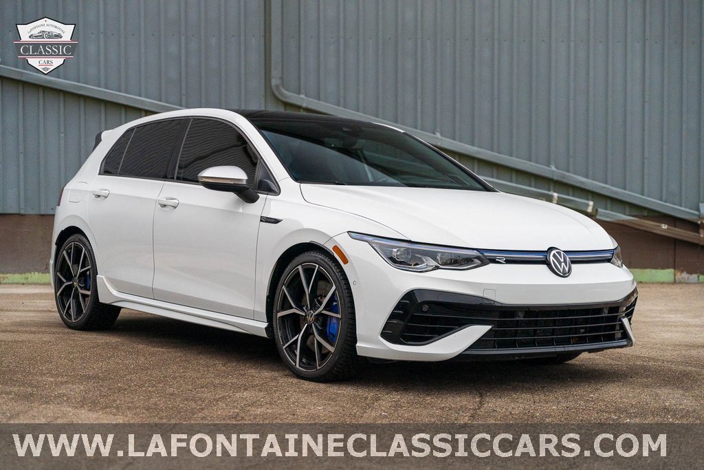 Used 2022 Volkswagen Golf R image 9