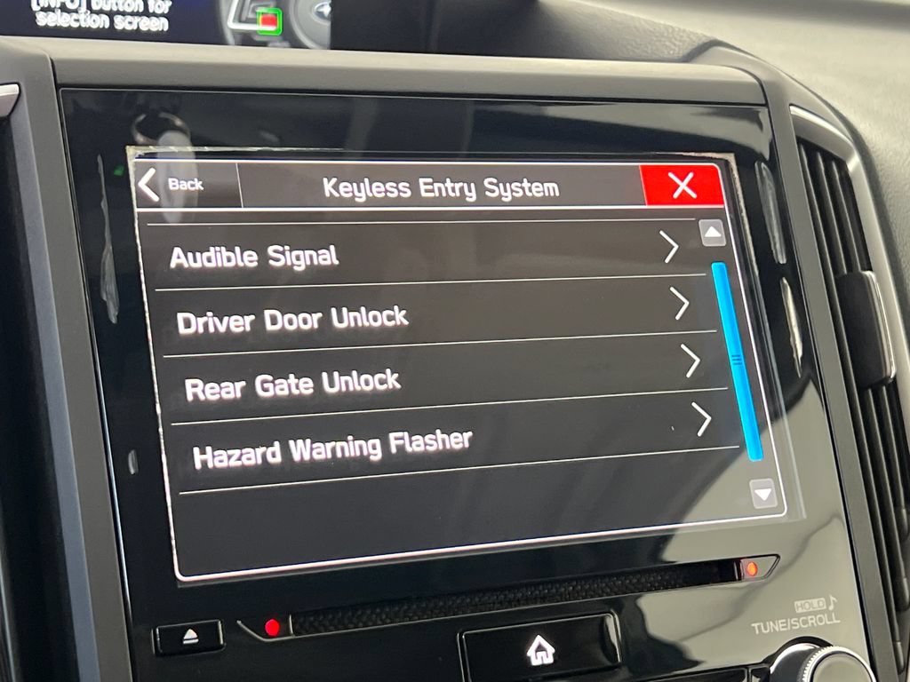 Used 2019 Subaru Crosstrek 2.0i Limited w/ Moonroof Package w/Navigation AWD/4WD image 32