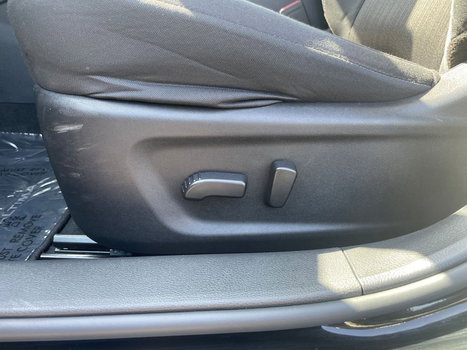 Used 2025 Nissan Altima 2.5 SV image 22