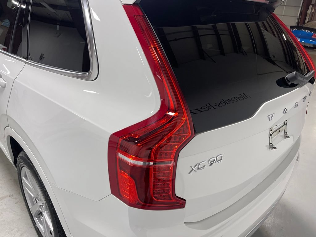 Used 2021 Volvo XC90 T5 Momentum AWD/4WD image 14