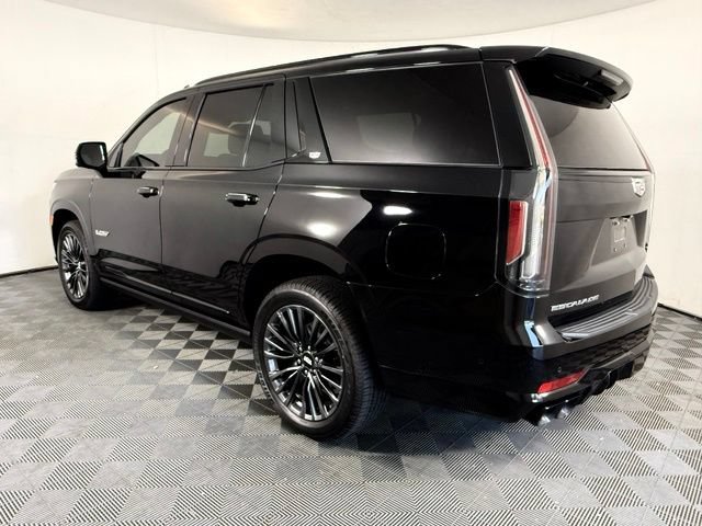 Used 2023 Cadillac Escalade V AWD/4WD image 4