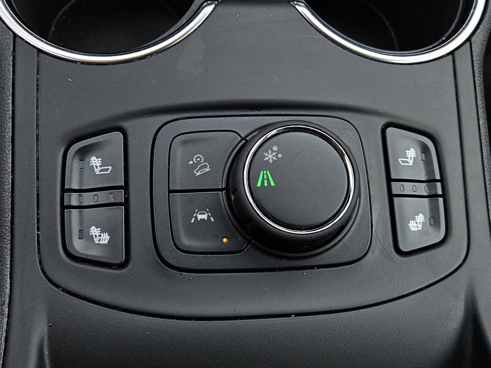 Used 2024 GMC Terrain SLT FWD image 17