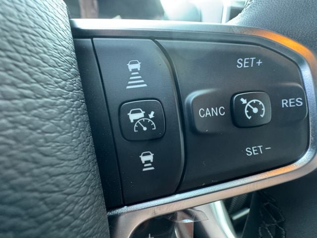 New 2026 RAM 3500 Big Horn AWD/4WD image 40