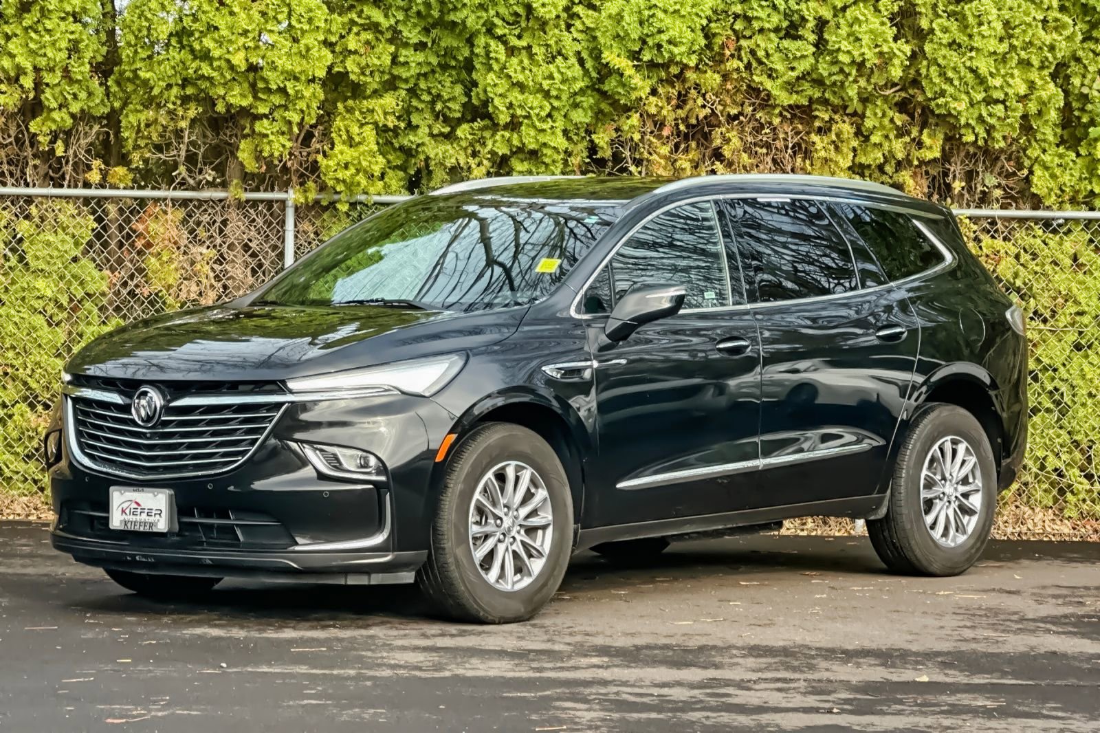 Used 2024 Buick Enclave Premium image 7
