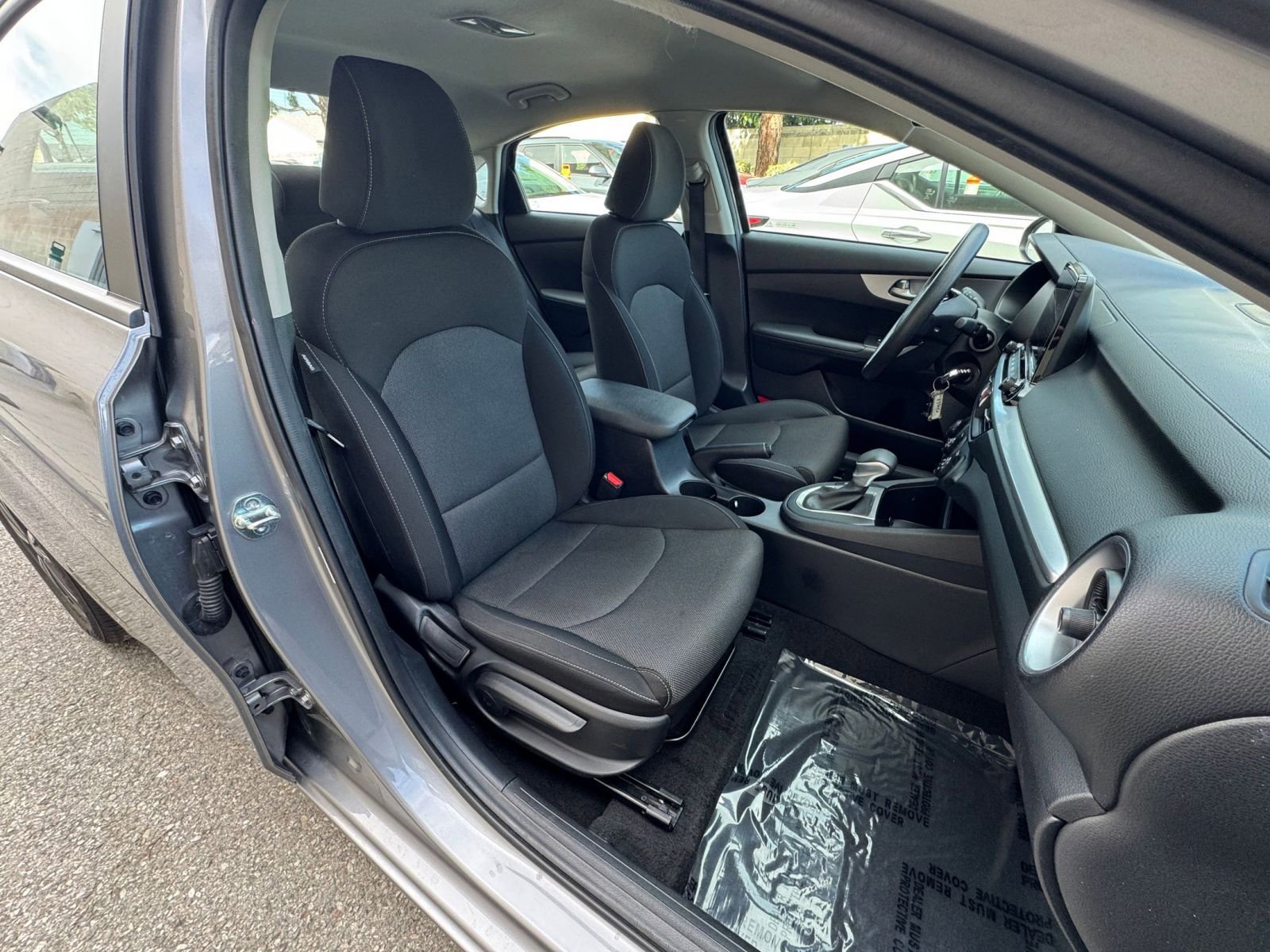 Used 2024 Kia Forte LXS image 34