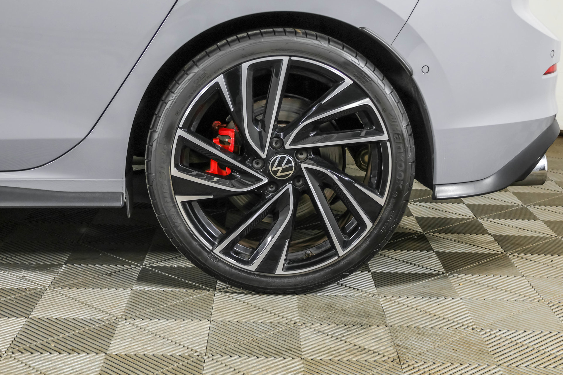 Used 2024 Volkswagen GTI Autobahn FWD image 19