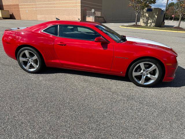 Used 2010 Chevrolet Camaro SS w/ White Stripe Package image 35