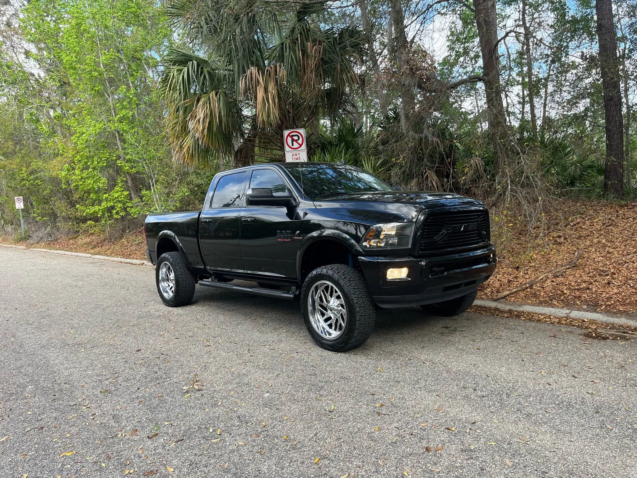 Used 2018 RAM 2500 Big Horn w/ Sport Appearance Group image 4