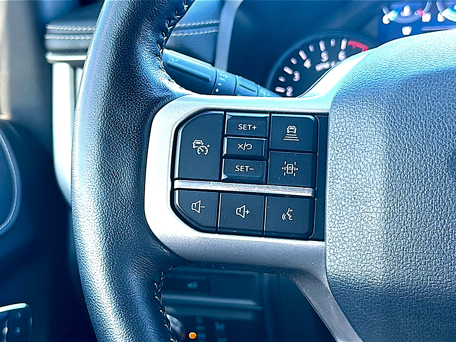 Used 2022 Ford Expedition Max XLT RWD image 31