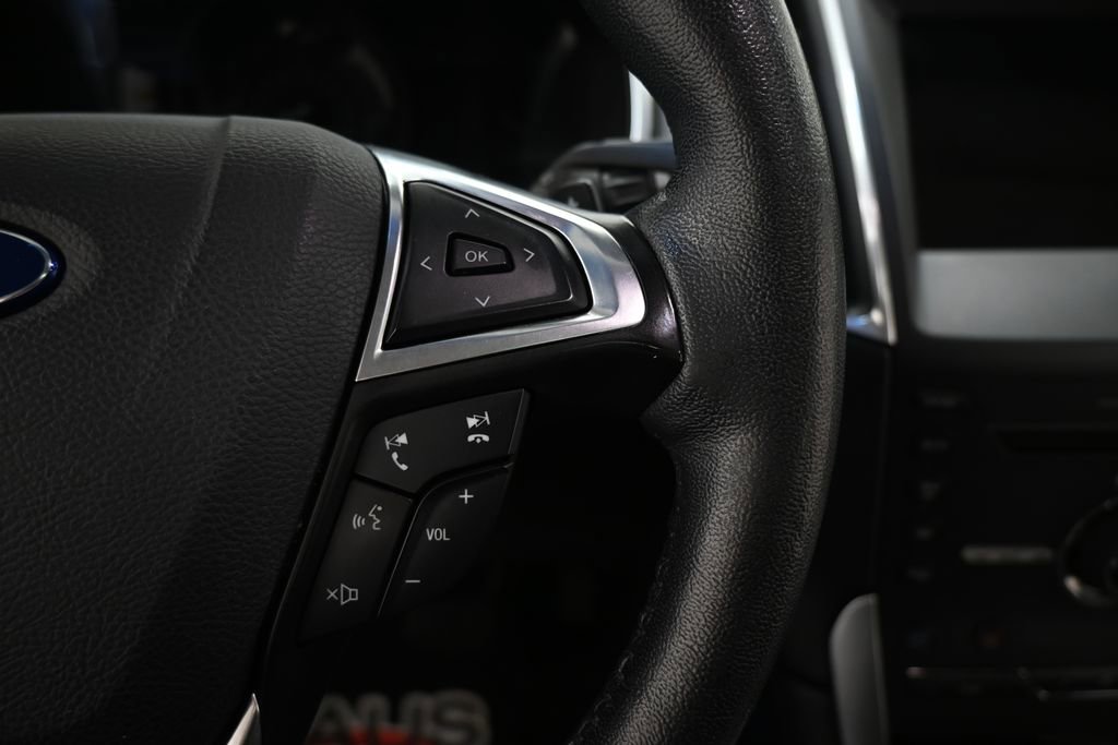 Used 2016 Ford Edge Titanium w/ Equipment Group 301A image 30