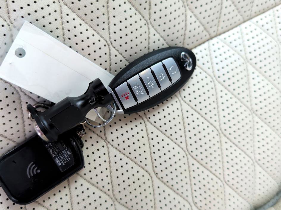 Used 2019 INFINITI QX50 Essential w/ Sensory Package image 30