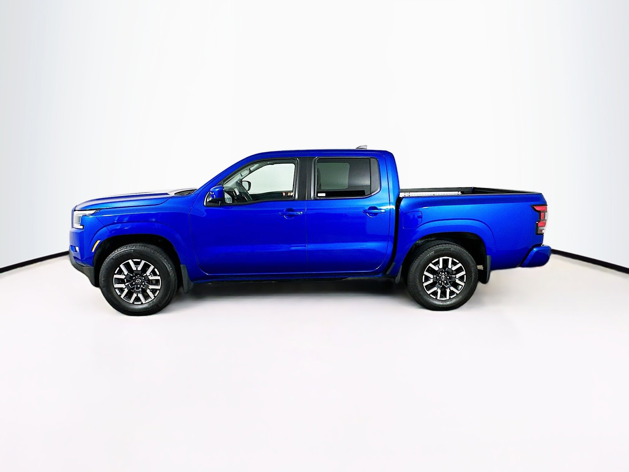 Used 2024 Nissan Frontier SL w/ Technology Package image 4