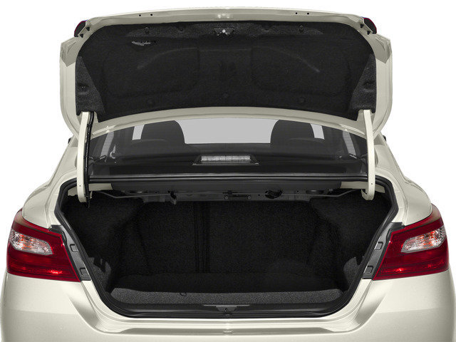 Used 2018 Nissan Altima 2.5 S FWD image 14