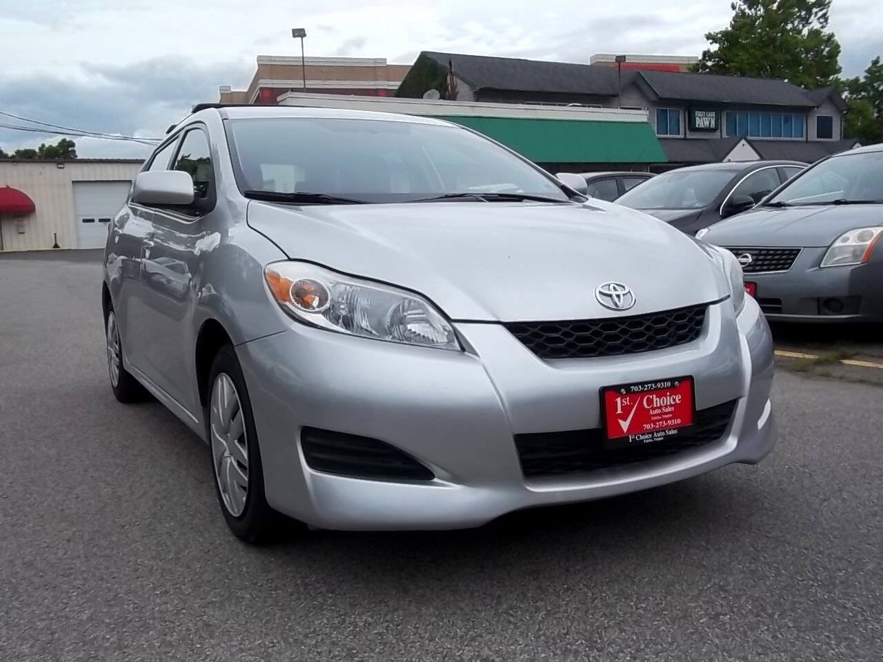Used 2010 Toyota Matrix FWD image 4