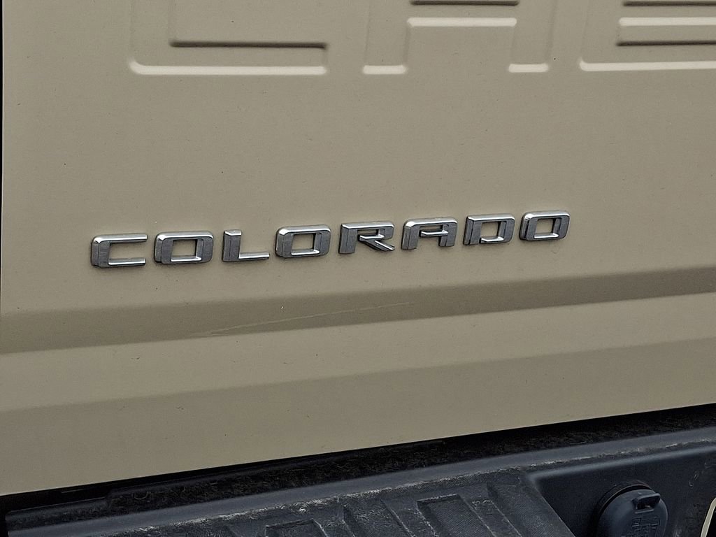 Used 2021 Chevrolet Colorado Z71 AWD/4WD image 31